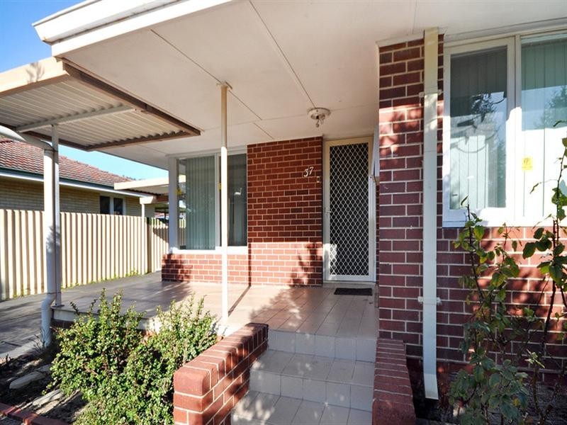 37 Swincer Way, Koondoola WA 6064
