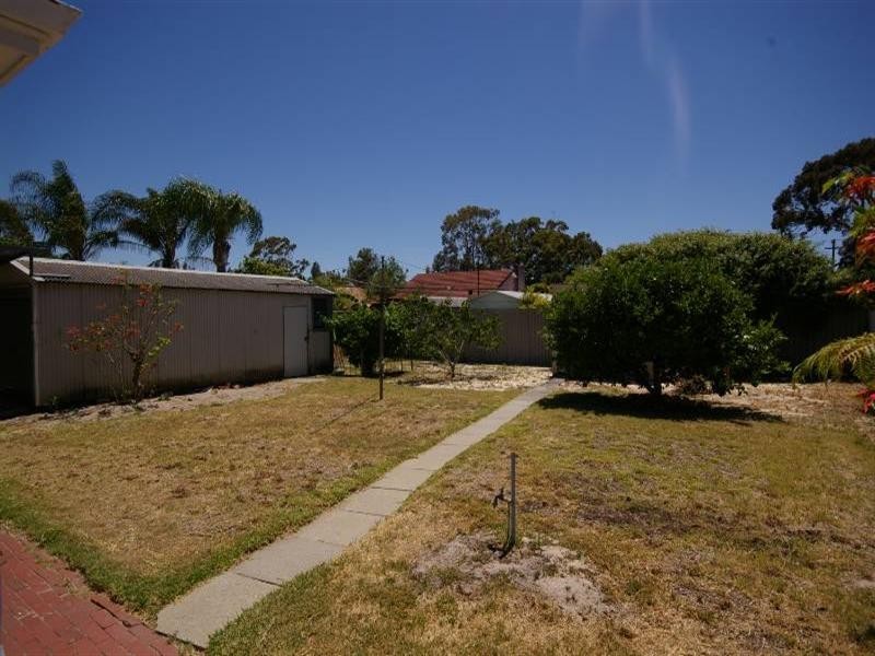 28 Winchelsea Road, Nollamara WA 6061