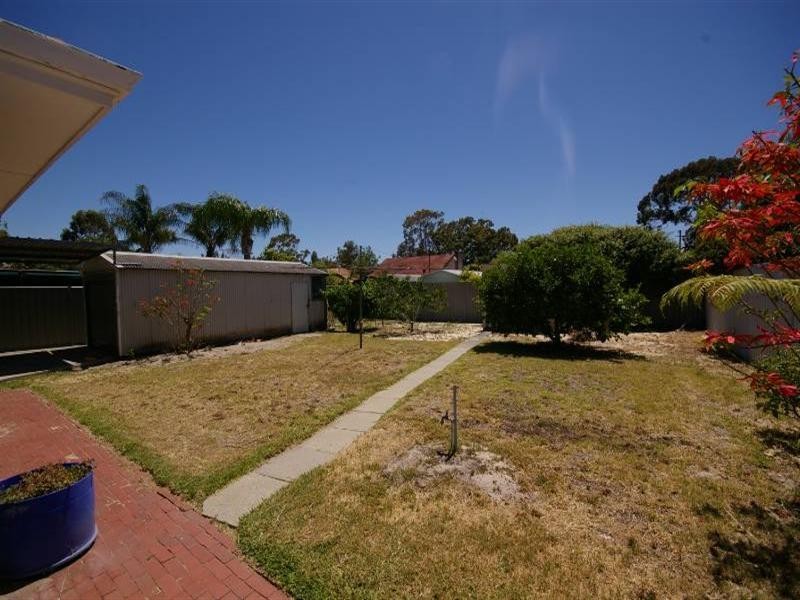 28 Winchelsea Road, Nollamara WA 6061