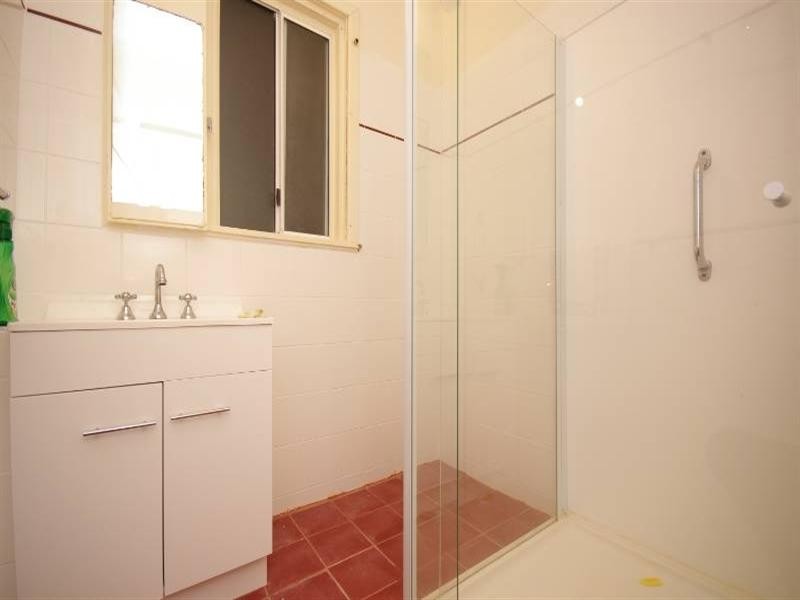 28 Winchelsea Road, Nollamara WA 6061