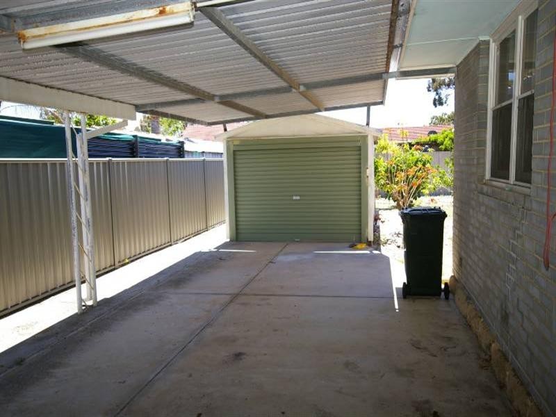 28 Winchelsea Road, Nollamara WA 6061