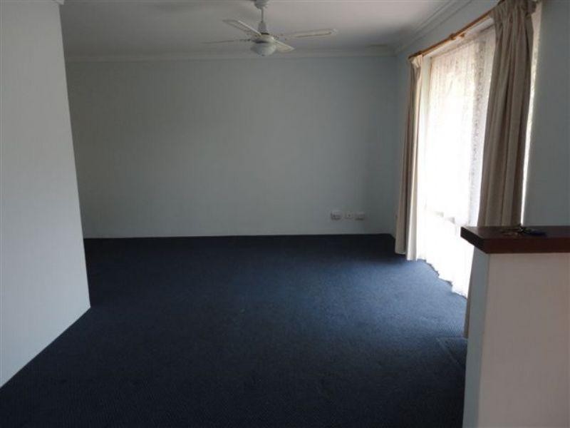 34 Glencoe Parade, Halls Head WA 6210