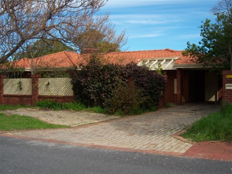 21 Eleventh Avenue, Inglewood WA 6052