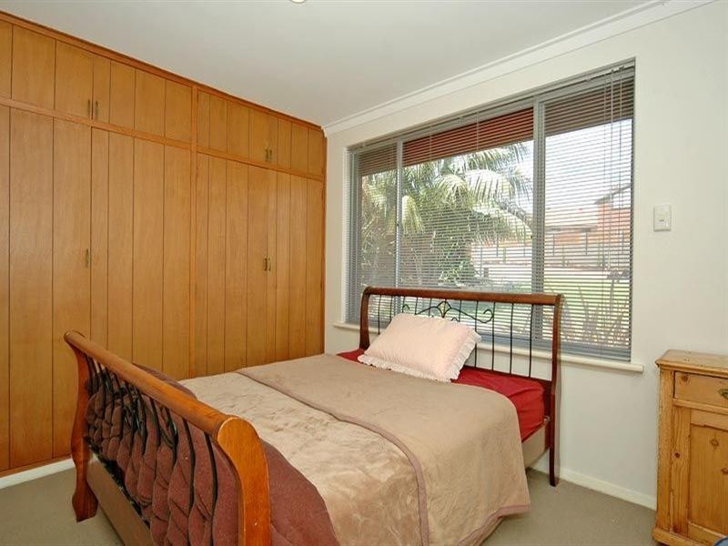 22 Greygum Crescent, Quinns Rocks WA 6030