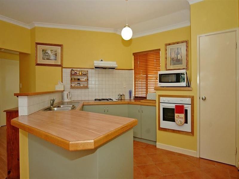 33 Glomach Circuit, Kinross WA 6028