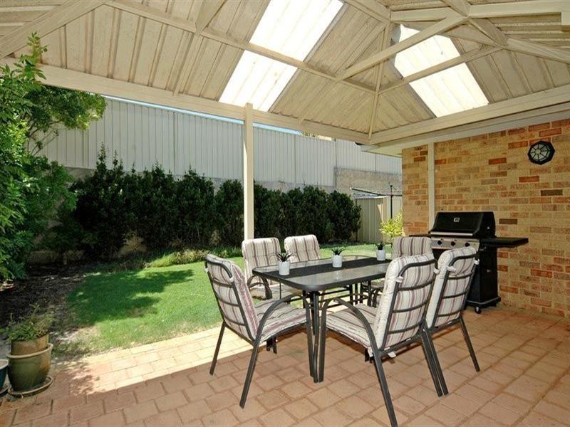 33 Glomach Circuit, Kinross WA 6028