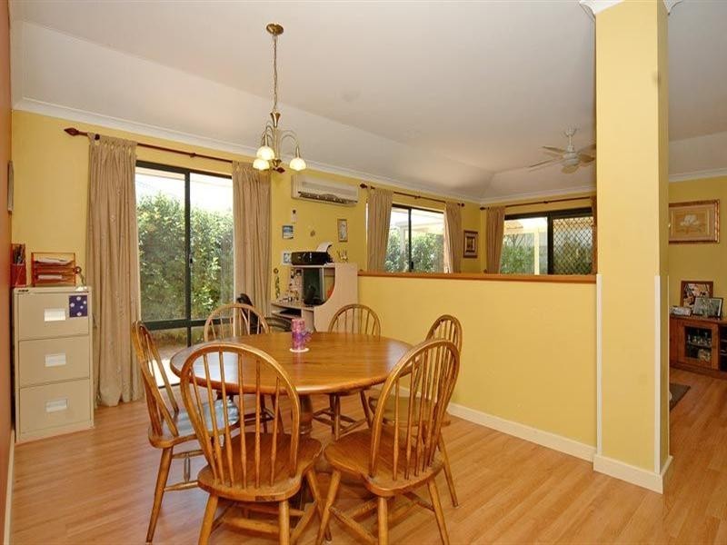 33 Glomach Circuit, Kinross WA 6028