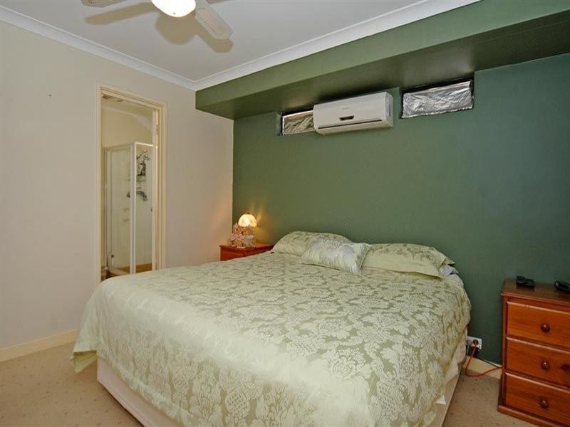 33 Glomach Circuit, Kinross WA 6028