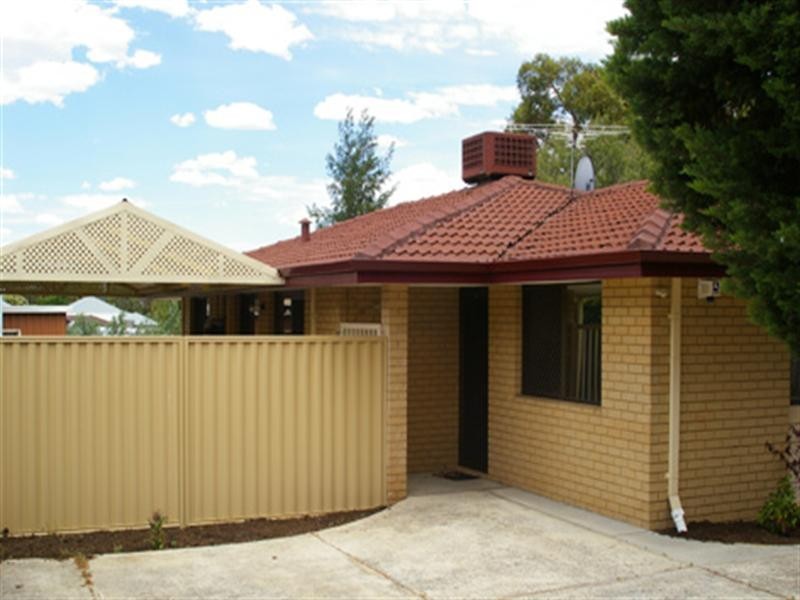 9 Hawkshead Way, Balga WA 6061