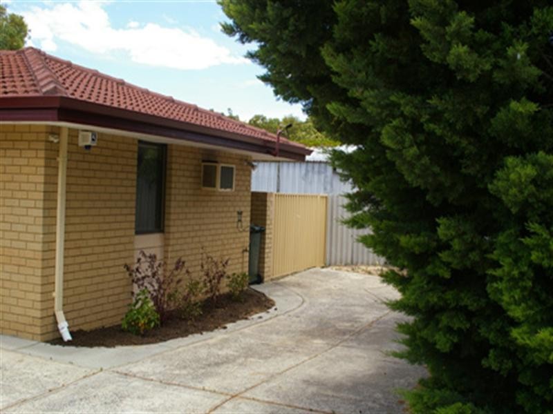 9 Hawkshead Way, Balga WA 6061
