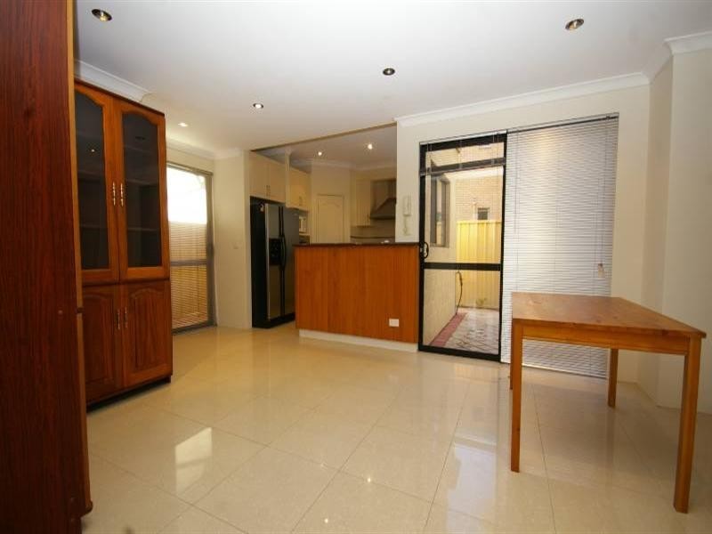 2/125 Wanneroo Road, Tuart Hill WA 6060