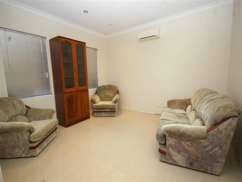 2/125 Wanneroo Road, Tuart Hill WA 6060