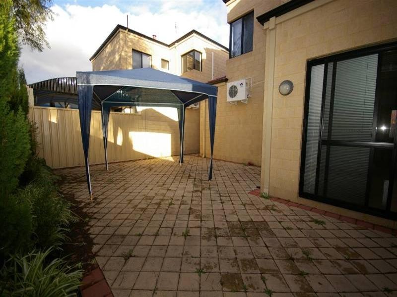2/125 Wanneroo Road, Tuart Hill WA 6060