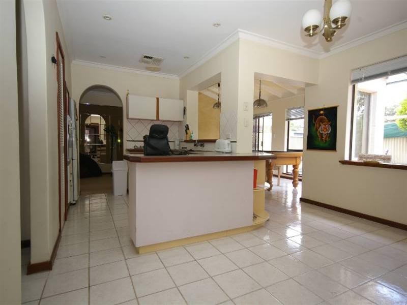 25 View Street, Dianella WA 6059