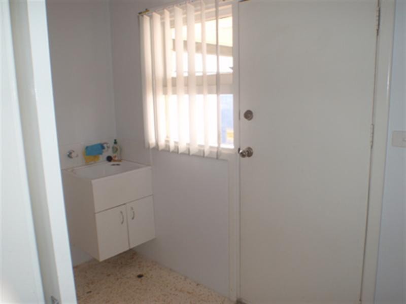 29 Stroughton Road, Westminster WA 6061