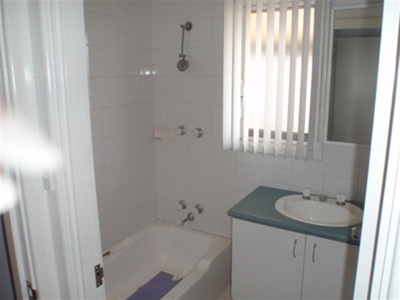 29 Stroughton Road, Westminster WA 6061