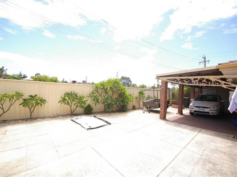 28 Gossamer Avenue, Mirrabooka WA 6061