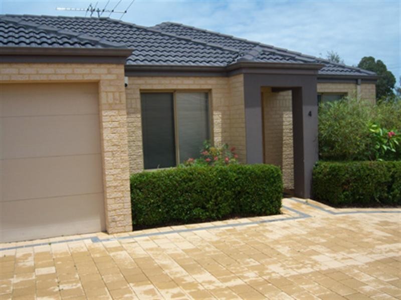 4/192 Kinross Drive, Kinross WA 6028