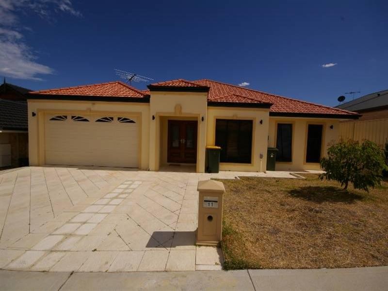 11 Hardcastle Avenue, Landsdale WA 6065