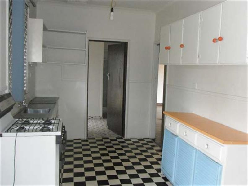 33 Vermont Street, Nollamara WA 6061