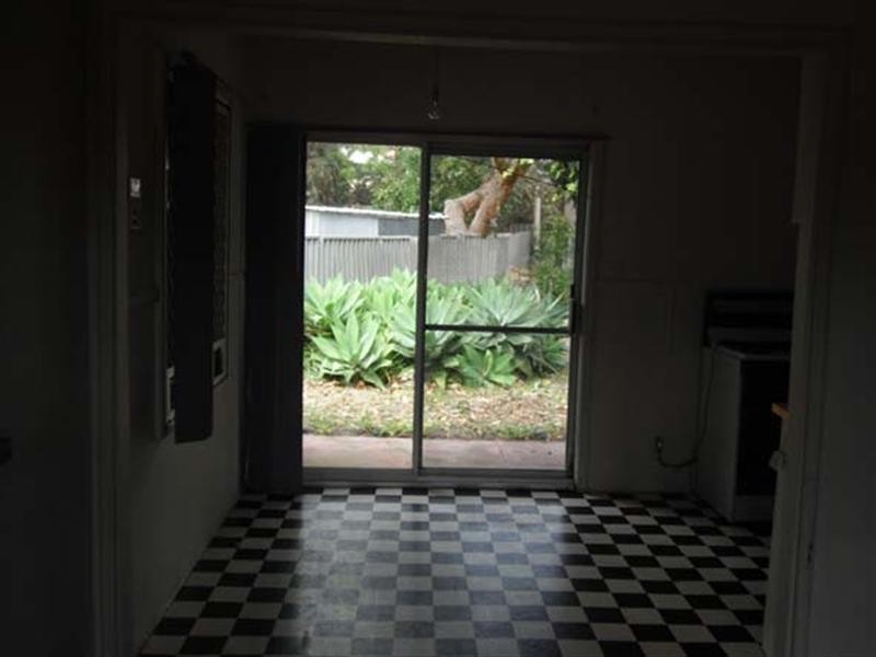 33 Vermont Street, Nollamara WA 6061