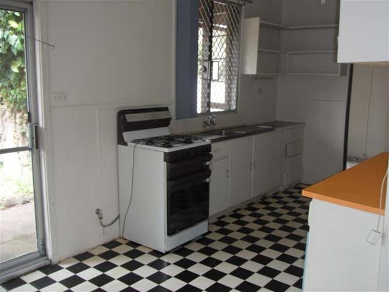 33 Vermont Street, Nollamara WA 6061