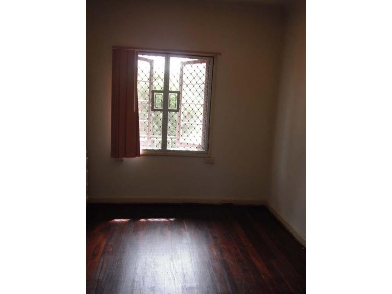 33 Vermont Street, Nollamara WA 6061