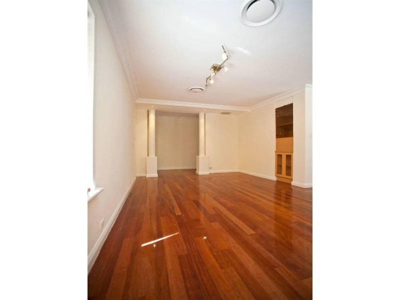 444 Light Street, Dianella WA 6059