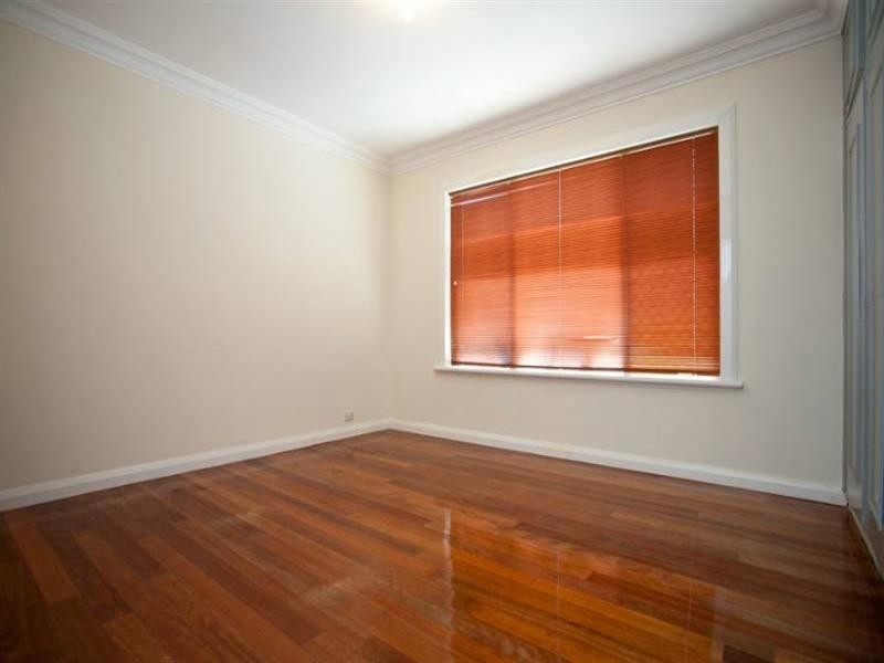 444 Light Street, Dianella WA 6059