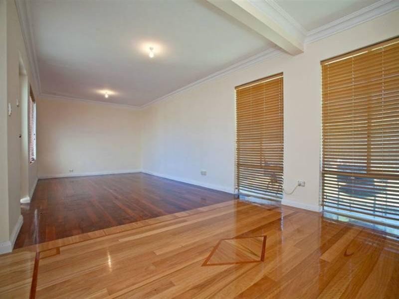 444 Light Street, Dianella WA 6059