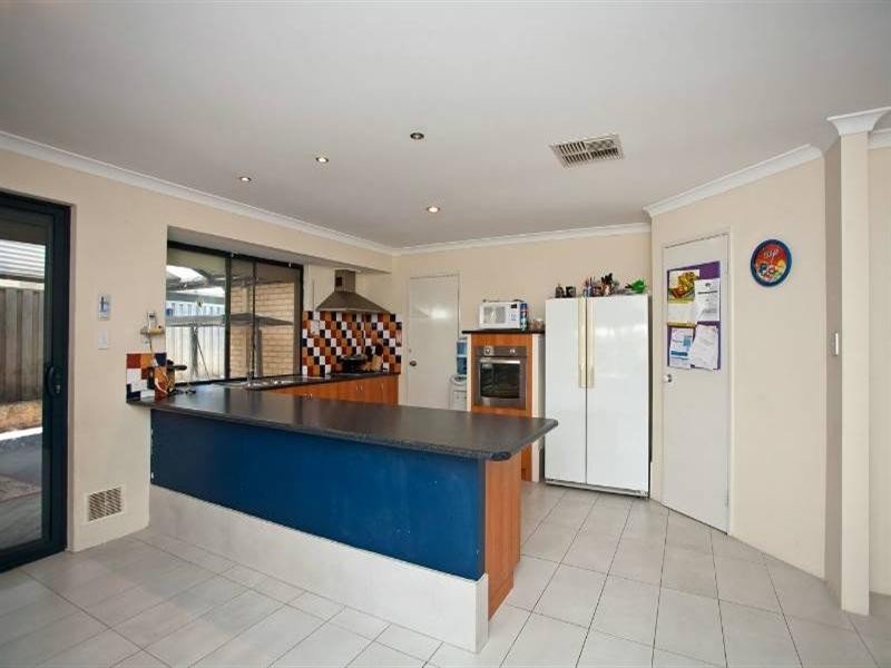 3 Withnell Drive, Ellenbrook WA 6069