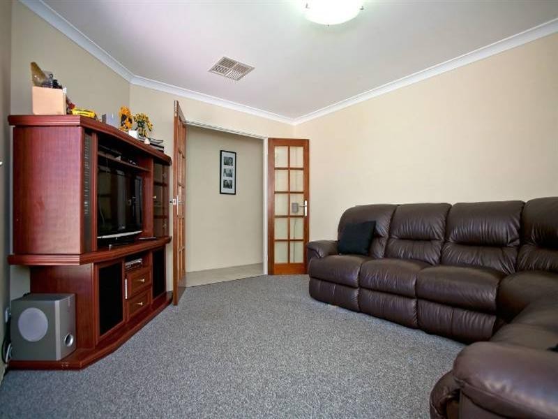 3 Withnell Drive, Ellenbrook WA 6069