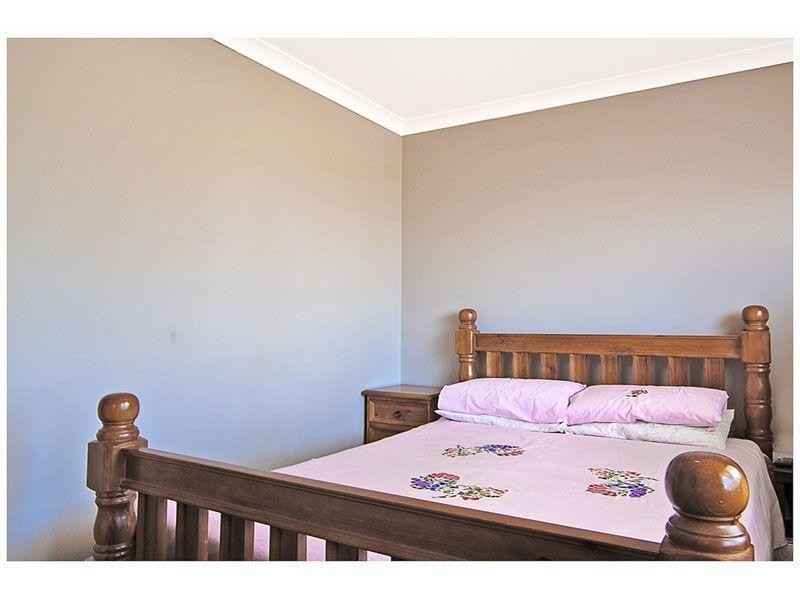 12 Barrallier Circle, Mirrabooka WA 6061