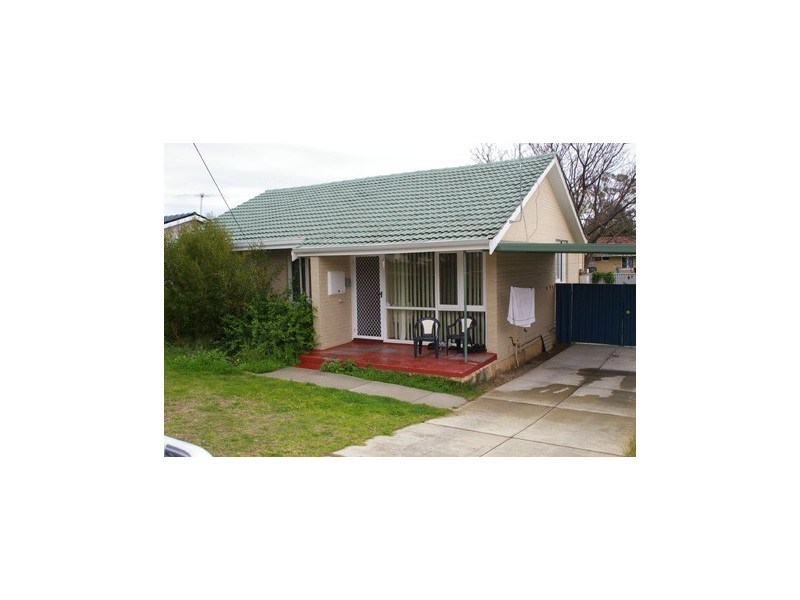 13 Cartwright Road, Balga WA 6061