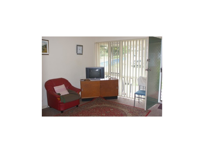 13 Cartwright Road, Balga WA 6061