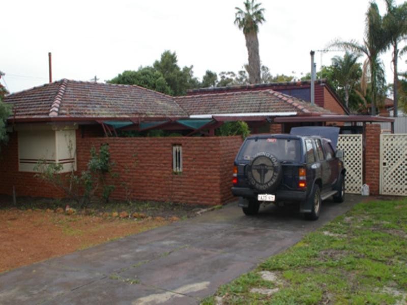 23 Cartwright Road, Balga WA 6061