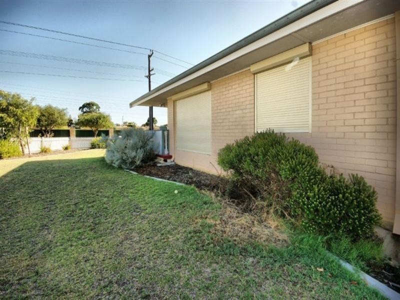55 Curlington Crescent, Balga WA 6061