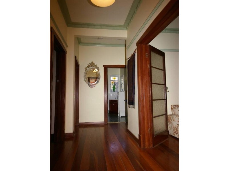 39 Leake Street, Bayswater WA 6053