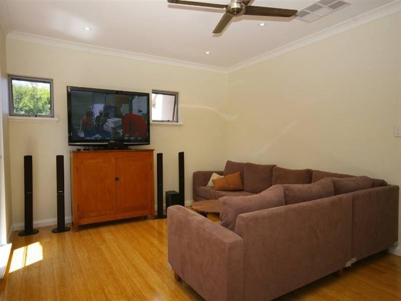 39 Leake Street, Bayswater WA 6053