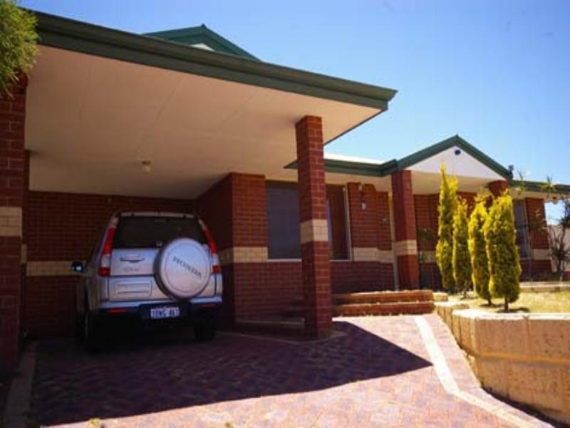 5 Caffrum Green, Mirrabooka WA 6061