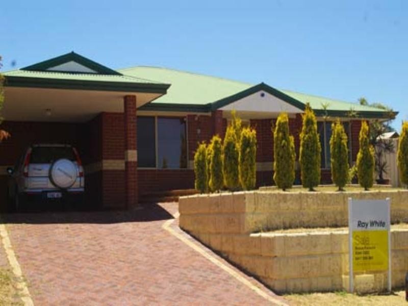 5 Caffrum Green, Mirrabooka WA 6061