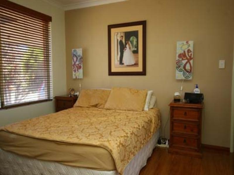 5 Caffrum Green, Mirrabooka WA 6061