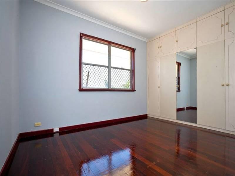 13 Hemsey Street, Balga WA 6061