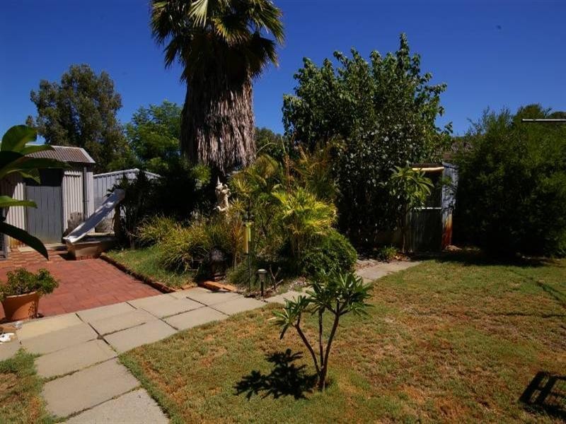 63 Nanovich Avenue, Girrawheen WA 6064