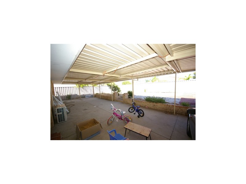 19 Pondana Mews, Ballajura WA 6066