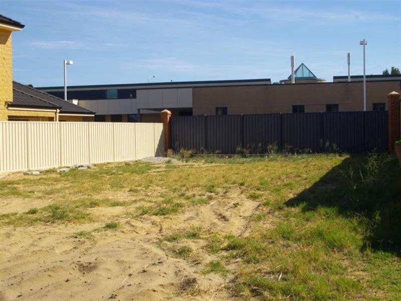 26 Saddler Circle, Mirrabooka WA 6061