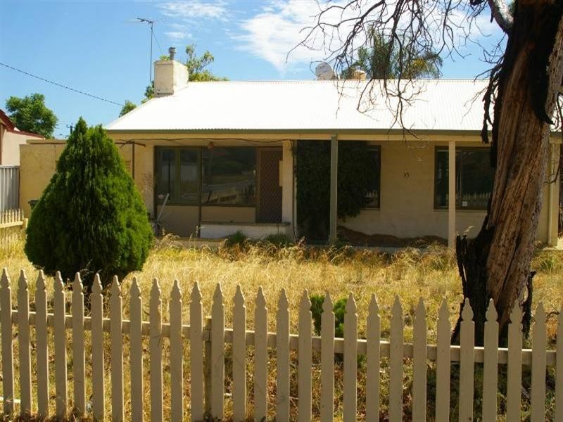 35 Stroughton Road, Westminster WA 6061