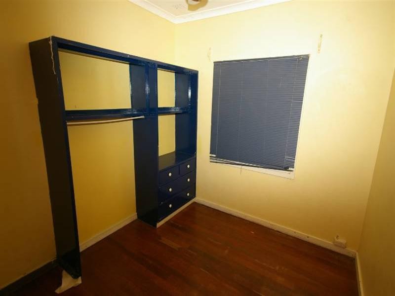 35 Stroughton Road, Westminster WA 6061