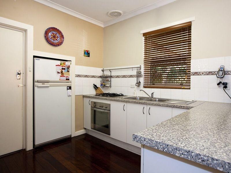 102 Walderton Avenue, Balga WA 6061