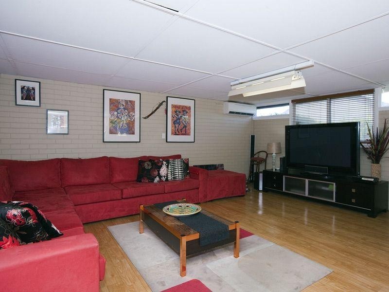 102 Walderton Avenue, Balga WA 6061